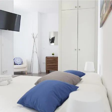 Comodo Y Agradable Estudio En Madrid Centro A6 Exterior photo