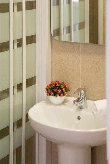 Comodo Y Agradable Estudio En Centro A6 * Madri